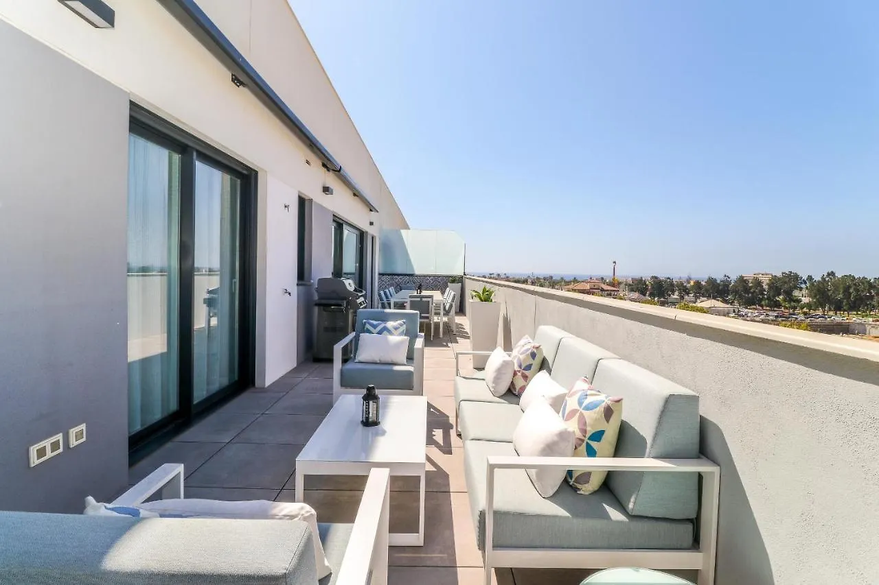 Penthouse With Large Roof Terrace & Plunge Pool Apartment La Cala De Mijas