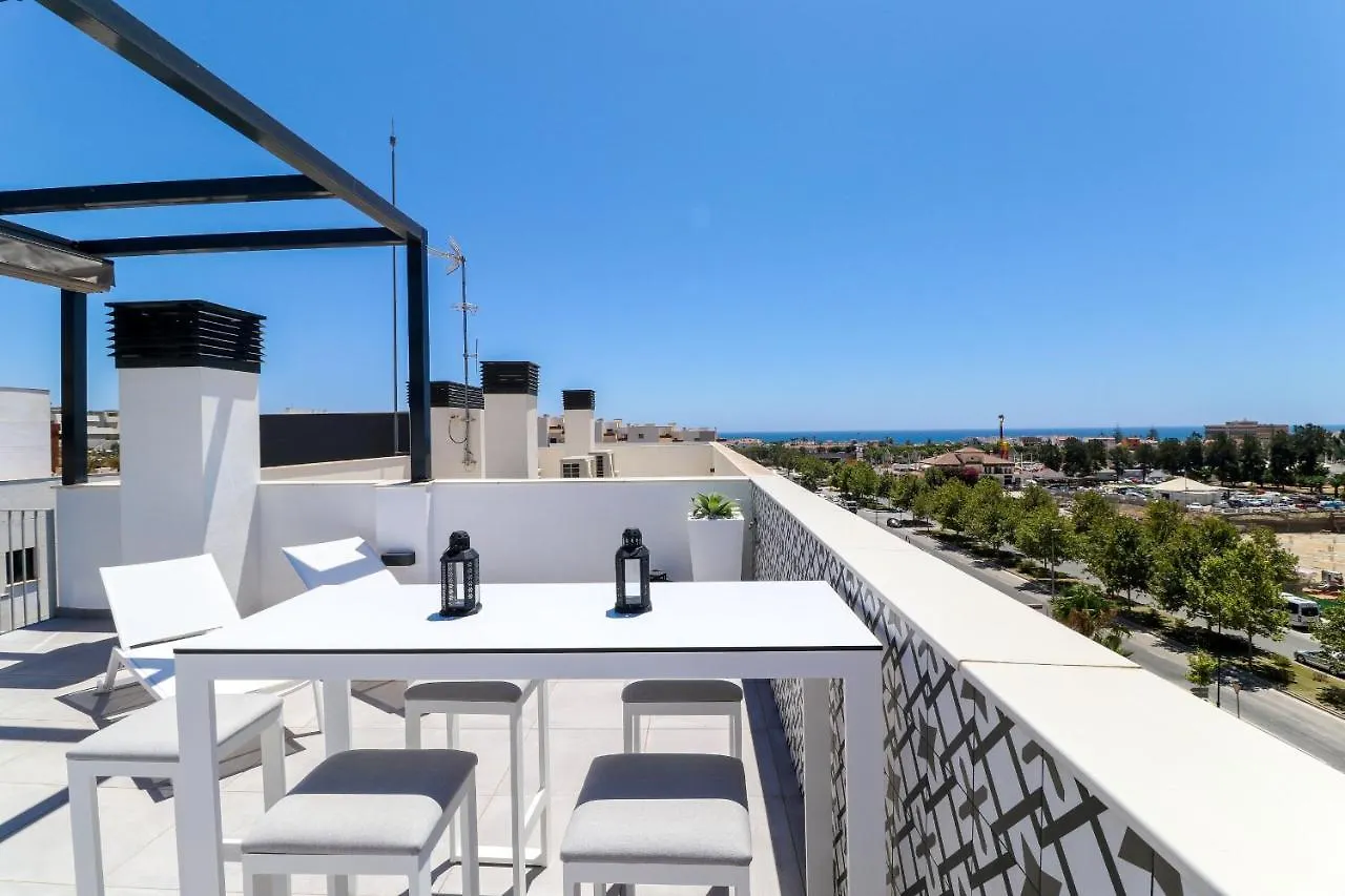 Penthouse With Large Roof Terrace & Plunge Pool Apartment La Cala De Mijas