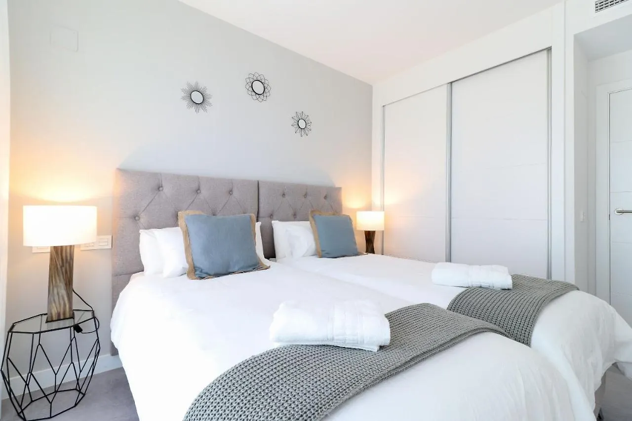 Penthouse With Large Roof Terrace & Plunge Pool Apartment La Cala De Mijas