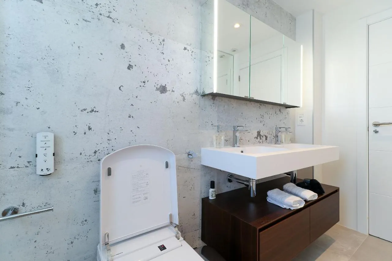 דירות לה קאלה דה מיחאס Penthouse With Large Roof Terrace & Plunge Pool